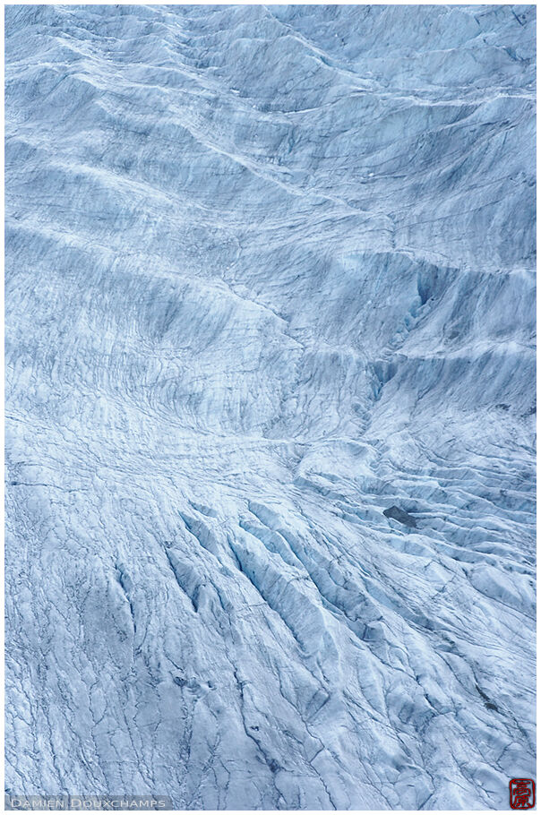 Blue hues on Glacier de Ferpecle