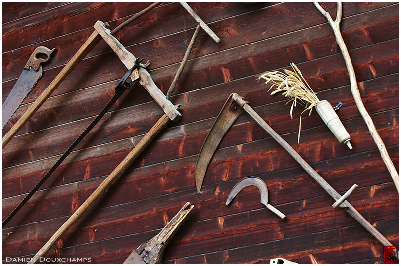 Old tools used as decoration (2/2)