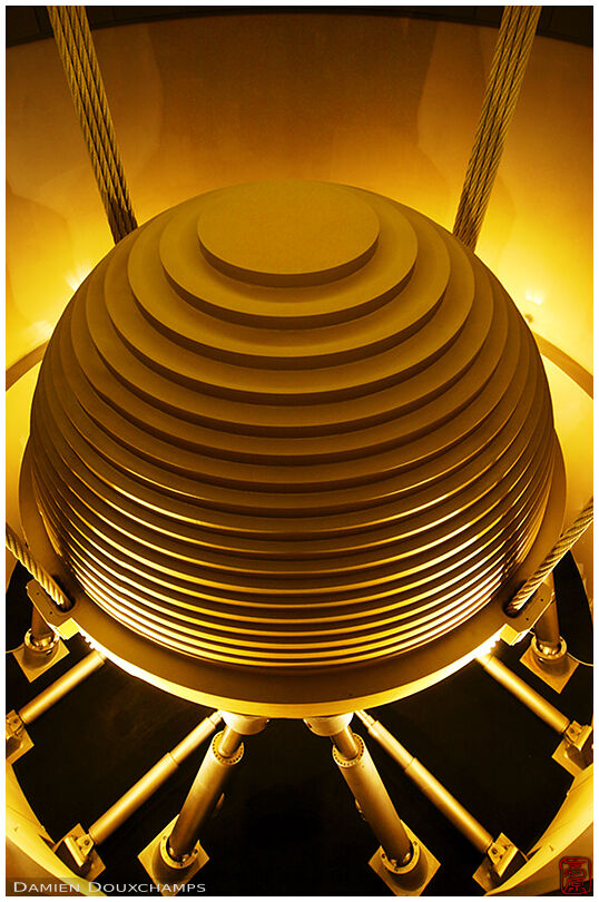 The tuned mass damper (TMD) of Taipei 101
